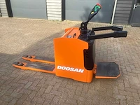 Doosan - ledh20 - elektrische palletwagen - afbeelding 1 van  11