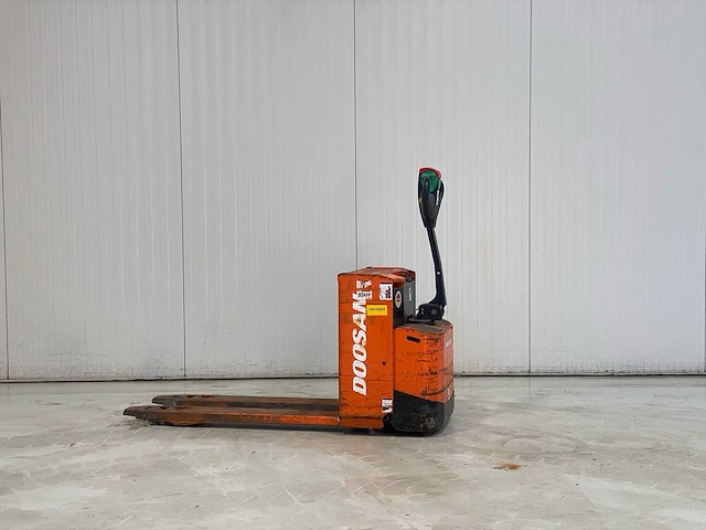 Doosan - ledh20m - elektrische palletwagen - afbeelding 2 van  5