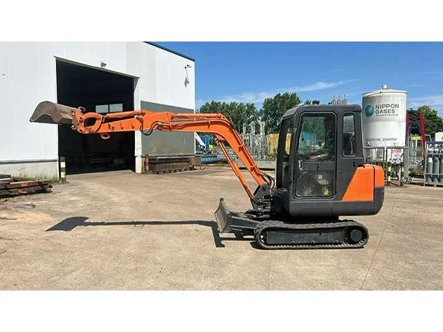 Doosan - midigraafmachine 3 ton - afbeelding 4 van  10