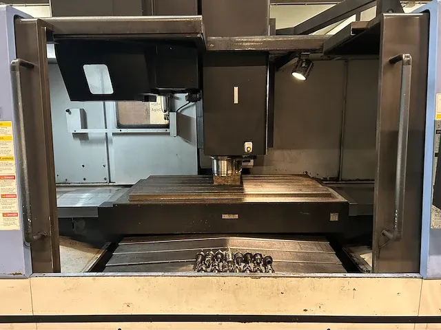 Doosan - mynx 750 - cnc bewerkingscentra - afbeelding 18 van  22