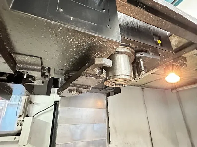 Doosan - mynx 750 - cnc bewerkingscentra - afbeelding 20 van  22