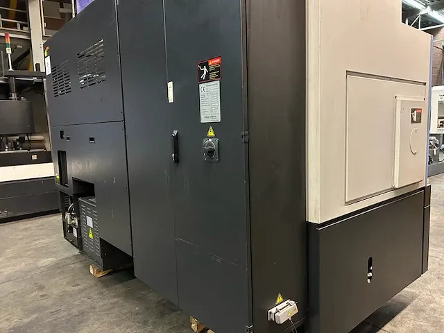 Doosan - puma 2100sy - cnc draaibank - afbeelding 21 van  23