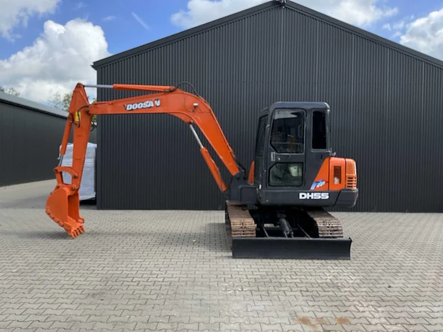 Doosan dh55 plus midigraafmachine - afbeelding 24 van  24
