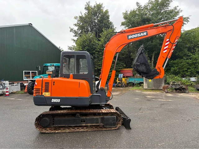 Doosan dh55-v midigraafmachine - afbeelding 14 van  40