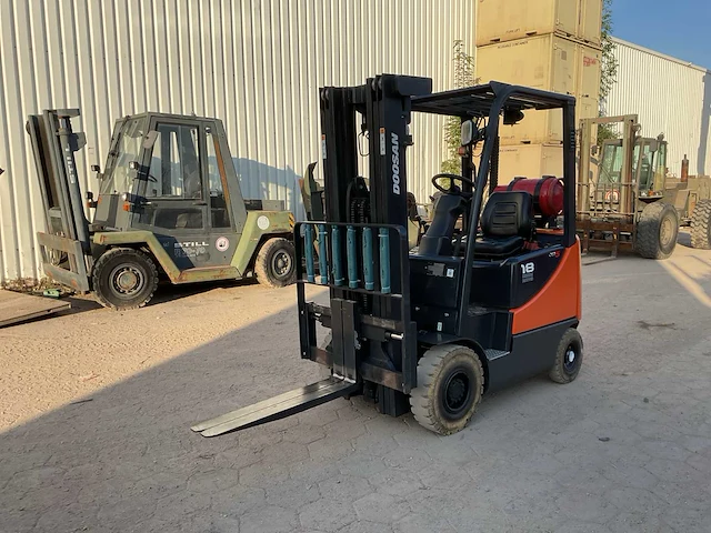 Doosan g18s-5 lp vorkheftruck - afbeelding 1 van  12