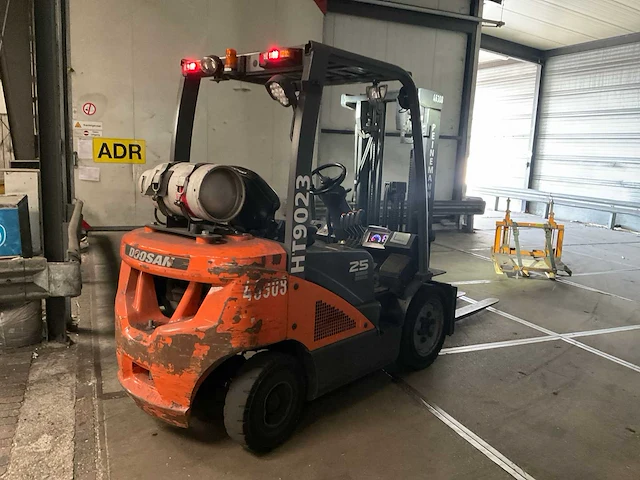 Doosan ht9023 vorkheftruck - afbeelding 9 van  12