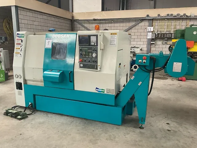 Doosan s310n revolverdraaibank - afbeelding 7 van  14