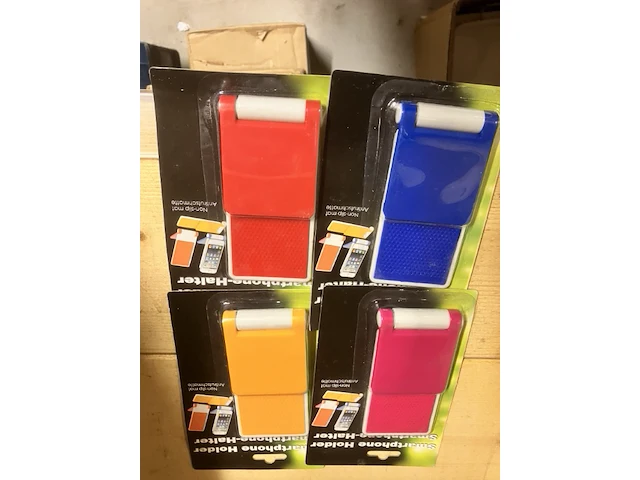 Doosje met 24 smartphonehouder antislip, 4 kleuren - afbeelding 4 van  5