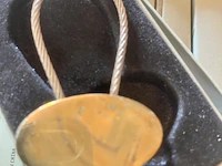 Doosje met 66 sleutelhangers goudkleurig. kunnen bedrukt worden - afbeelding 3 van  7