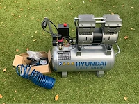 Dop seal apparaat met compressor, vulmachine en voorraad (3000 flesjes) - afbeelding 19 van  29