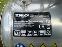 Dop seal apparaat met compressor, vulmachine en voorraad (3000 flesjes) - afbeelding 20 van  29