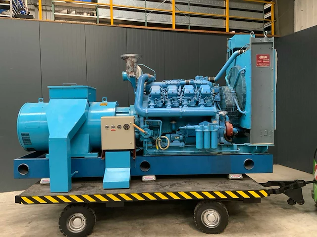 Dorman 8qt diesel stroomgenerator 400kva - afbeelding 10 van  14