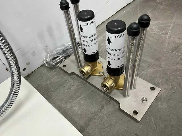 Dornbracht - mem - 2596397900 - vrijstaande badkraan - afbeelding 5 van  7