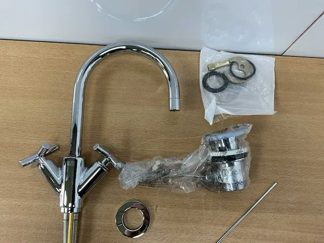 Dornbracht tara wastafelkraan - afbeelding 4 van  6
