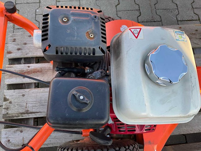 Dosko 200-6h boomstronkhakselaar - afbeelding 7 van  10