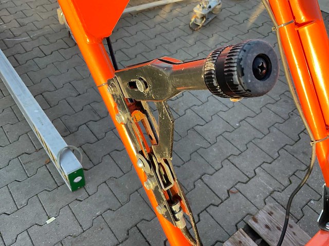 Dosko 200-6h boomstronkhakselaar - afbeelding 8 van  10