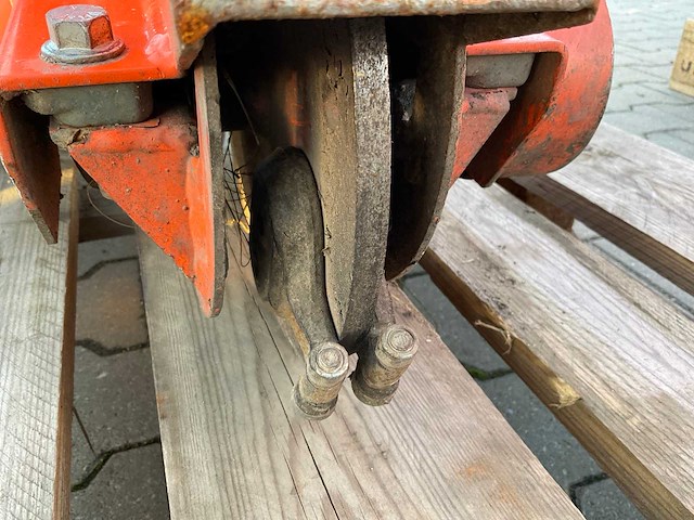 Dosko 200-6h boomstronkhakselaar - afbeelding 9 van  10