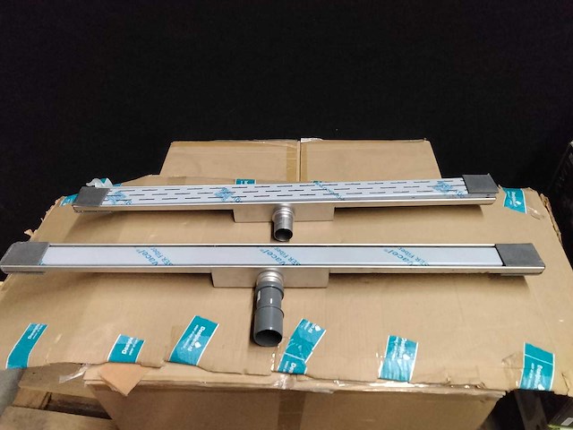 Douche-waterafvoergoten. (2x) - afbeelding 1 van  7