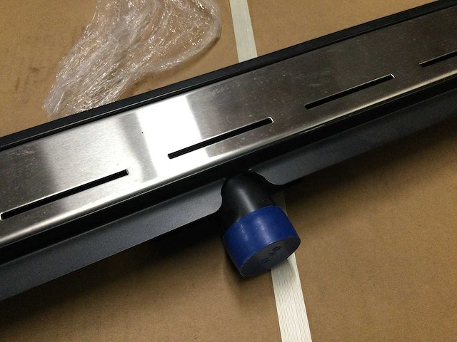 Douchegoot met tegelrooster 70 cm - afbeelding 2 van  3