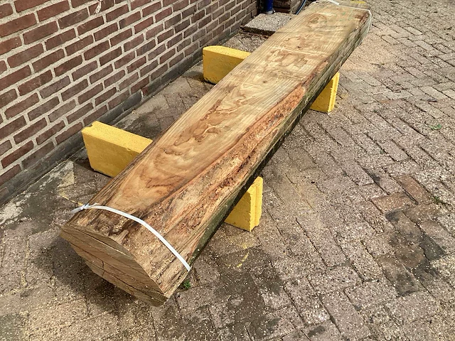 Douglas - 2018 gezaagd 270 x 500 x 2620 mm - schaaldeel (5x) - afbeelding 3 van  6