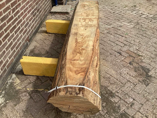 Douglas - 2018 gezaagd 270 x 500 x 2620 mm - schaaldeel (5x) - afbeelding 4 van  6