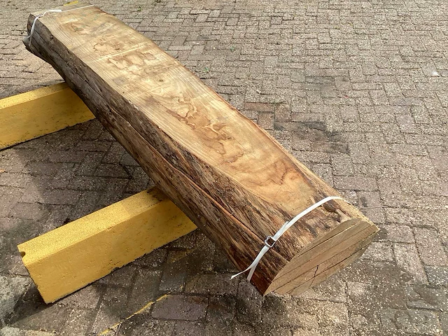 Douglas - 2018 gezaagd 270 x 500 x 2620 mm - schaaldeel (5x) - afbeelding 5 van  6