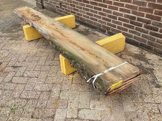 Douglas - 2019 gezaagd 130 x 430 x 3020 mm - schaaldeel (4x) - afbeelding 1 van  6