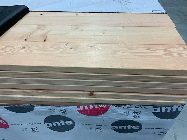 Douglas balk 38,1x235x4877mm (44x) - afbeelding 10 van  10