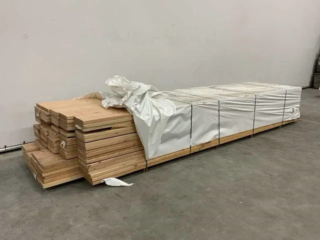 Douglas balk 38x120x4887mm (90x) - afbeelding 1 van  5