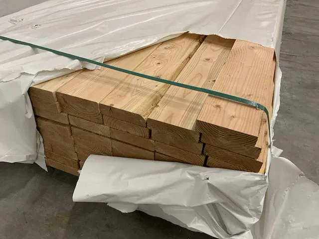 Douglas balk 38x140x4877mm (75x) - afbeelding 1 van  6