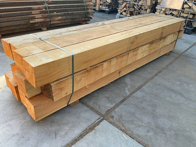 Douglas balken 150x150 mm (12x) - afbeelding 3 van  5