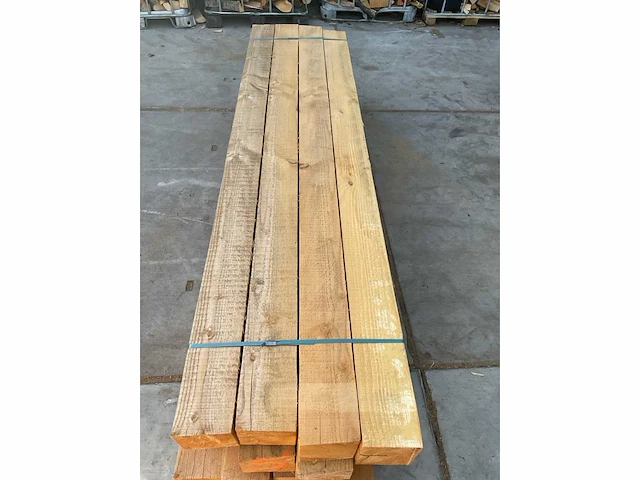 Douglas balken 150x150 mm (12x) - afbeelding 5 van  5