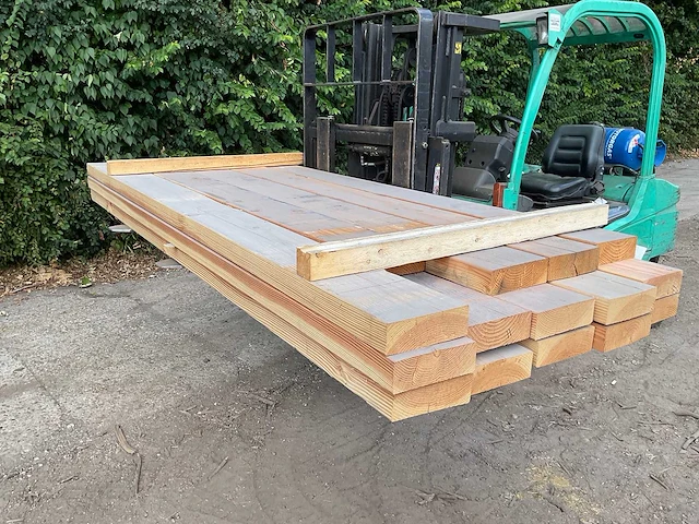 Douglas balken 21x7 cm, diverse lengtes (15x) - afbeelding 1 van  4