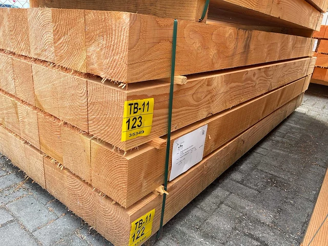 Douglas balken fijnbezaagd 2500x150x150mm (14x) - afbeelding 4 van  4