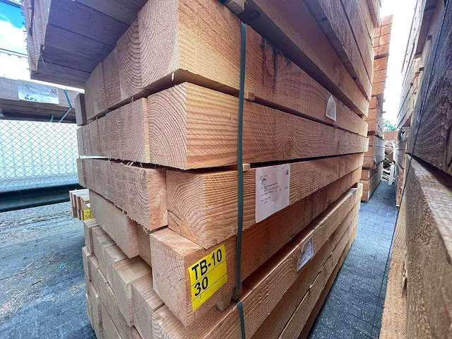 Douglas balken fijnbezaagd 2500x150x150mm (28x) - afbeelding 4 van  4