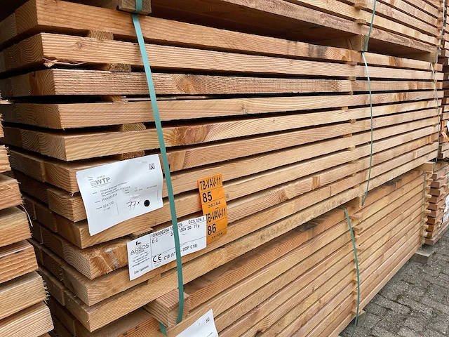 Douglas balken fijnbezaagd 3000x150x50mm (40x) - afbeelding 4 van  4