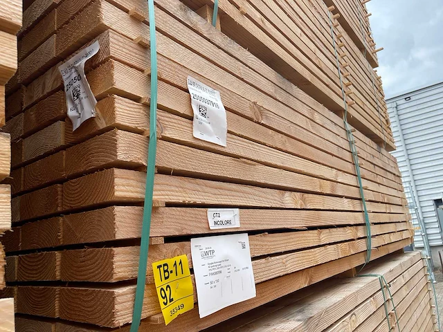 Douglas balken fijnbezaagd 3000x150x50mm (84x) - afbeelding 4 van  4