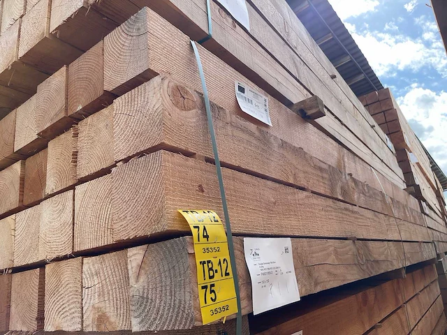 Douglas balken fijnbezaagd 4000x150x150mm (14x) - afbeelding 4 van  4
