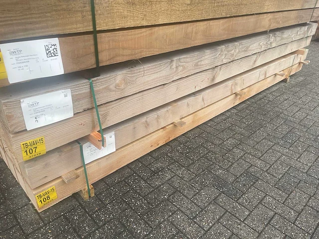Douglas balken fijnbezaagd 4000x150x150mm (14x) - afbeelding 4 van  4