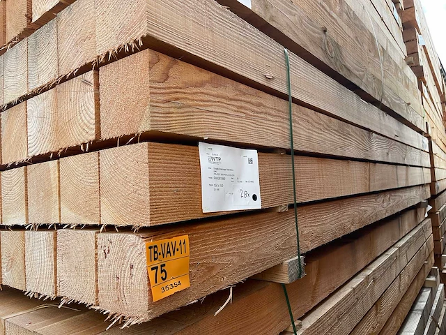 Douglas balken fijnbezaagd 4000x150x150mm (28x) - afbeelding 4 van  4