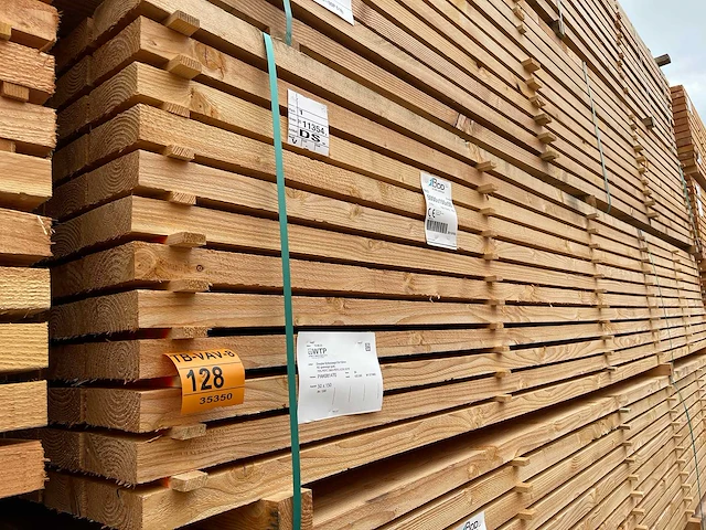 Douglas balken fijnbezaagd 5000x150x50mm (84x) - afbeelding 4 van  4