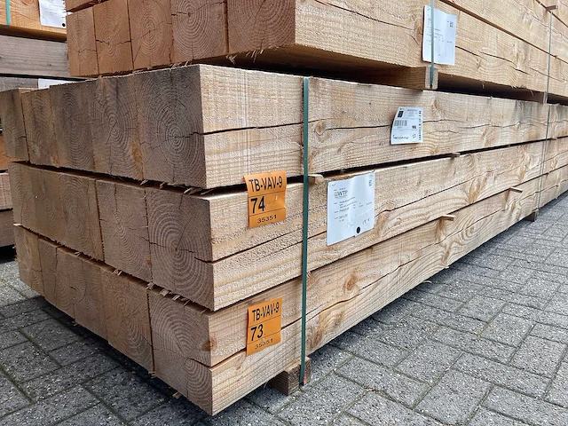 Douglas balken fijnbezaagd 5000x200x200mm (10x) - afbeelding 4 van  4