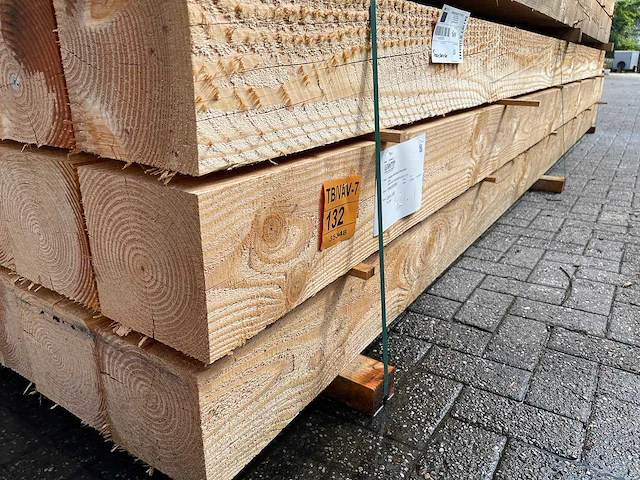 Douglas balken fijnbezaagd 5000x200x200mm (15x) - afbeelding 4 van  4