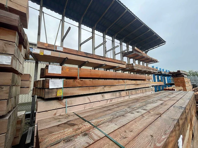 Douglas balken fijnbezaagd 5000x200x200mm (4x) - afbeelding 4 van  4