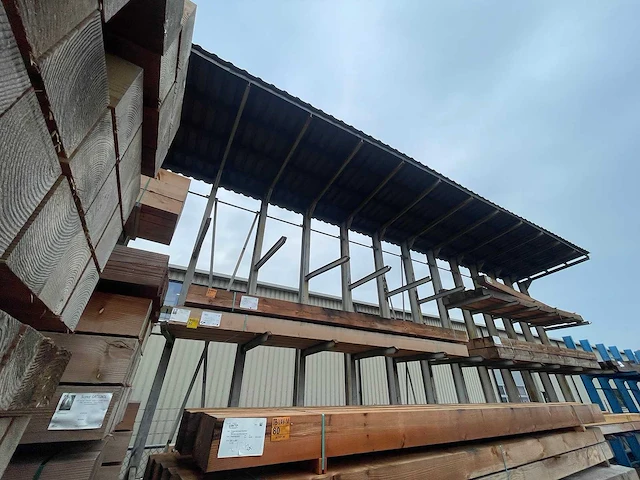 Douglas balken fijnbezaagd 5000x200x200mm (5x) - afbeelding 4 van  4