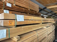 Douglas balken geschaafd 110x110mm, lengte 400cm (20x) - afbeelding 2 van  3