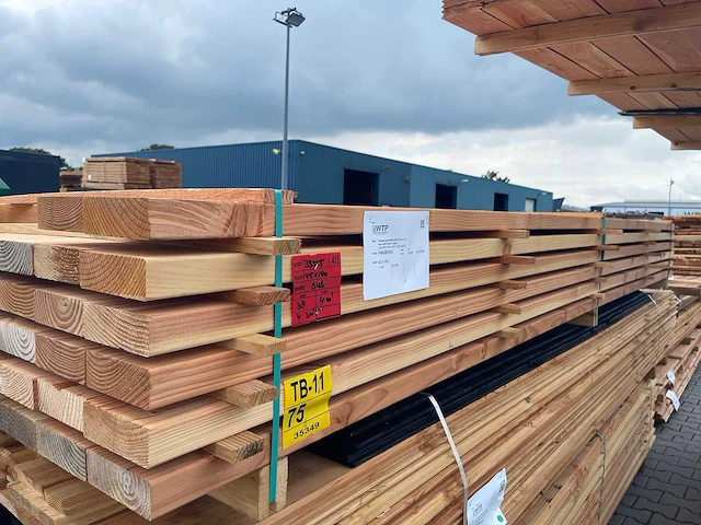 Douglas balken geschaafd 3000-4000x145x45mm (42x) - afbeelding 2 van  3