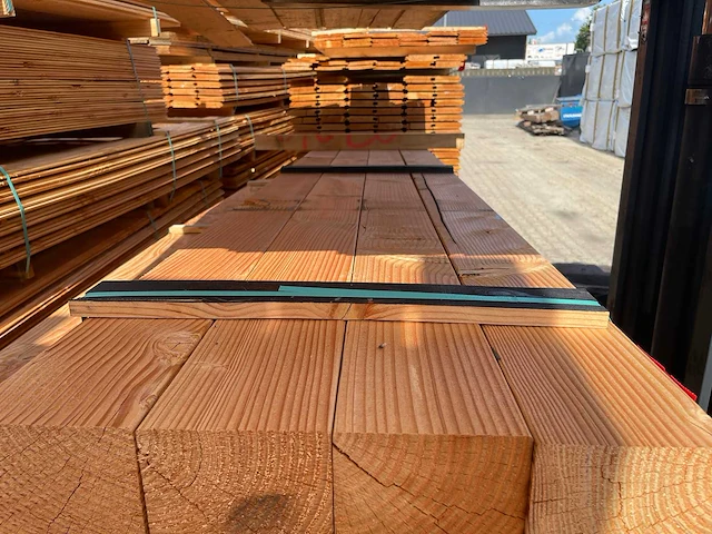 Douglas balken geschaafd 3000x140x140mm (4x) - afbeelding 1 van  3