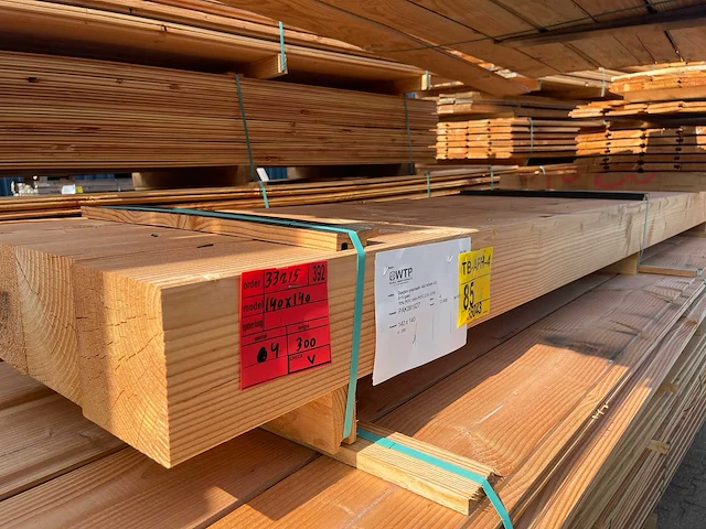 Douglas balken geschaafd 3000x140x140mm (4x) - afbeelding 2 van  3