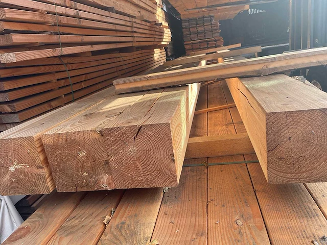Douglas balken geschaafd 5000x190x190mm (4x) - afbeelding 3 van  3